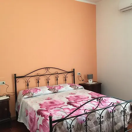 Borgo La Pineta Guest house *