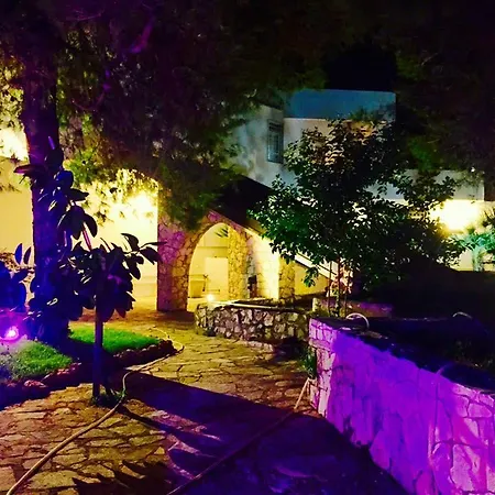 Borgo La Pineta Carmiano (Apulia)
