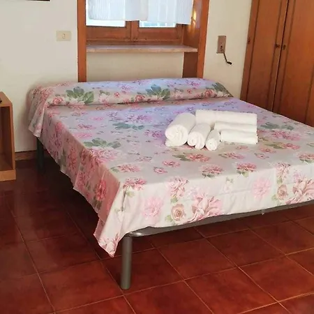 Borgo La Pineta Guest house *
