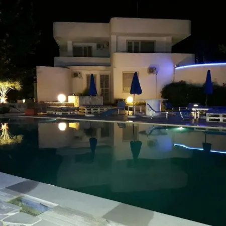 Guest house Borgo La Pineta Carmiano (Apulia)
