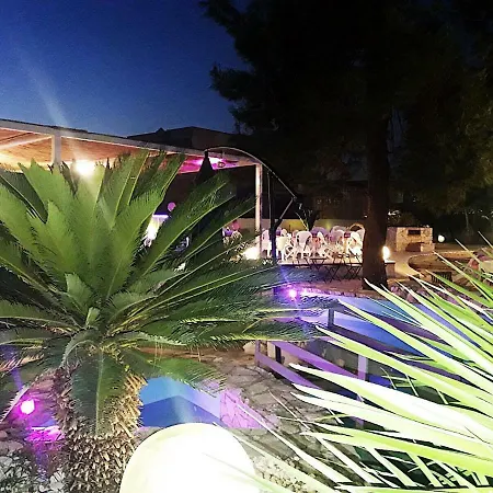 Guest house Borgo La Pineta