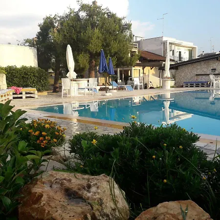 Guest house Borgo La Pineta *