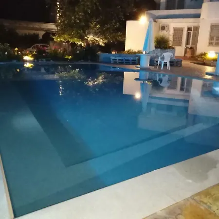 Borgo La Pineta * Carmiano (Apulia)