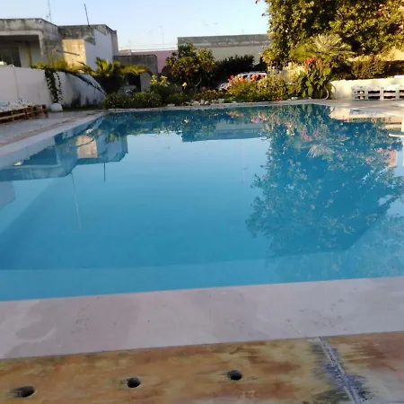 Borgo La Pineta Guest house *